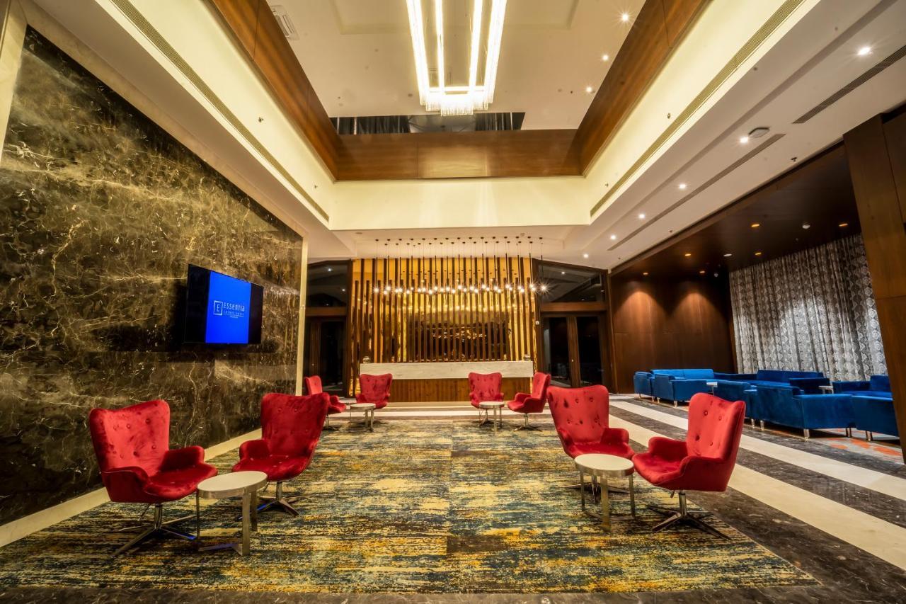 Essentia Luxury Hotel Indore Eksteriør billede